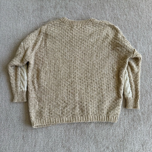 Ecote Oversized Knit Sweater - Picture 4 of 11